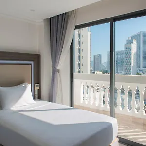 3* Hotel Seven Seas