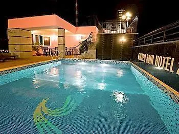 Golden Rain Hotel - Hoang Vu Nha Trang